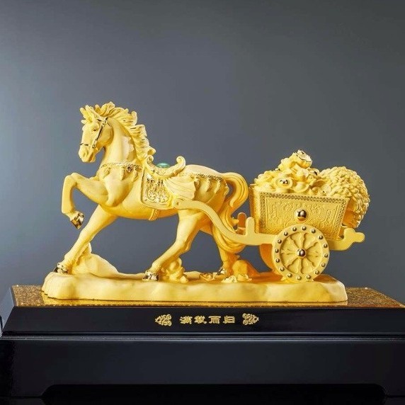 129499 土豪金宝马