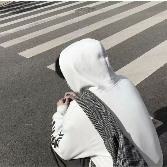 1295935 一球成名