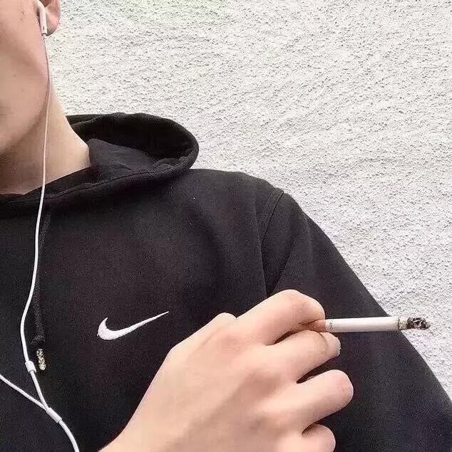 1298883 