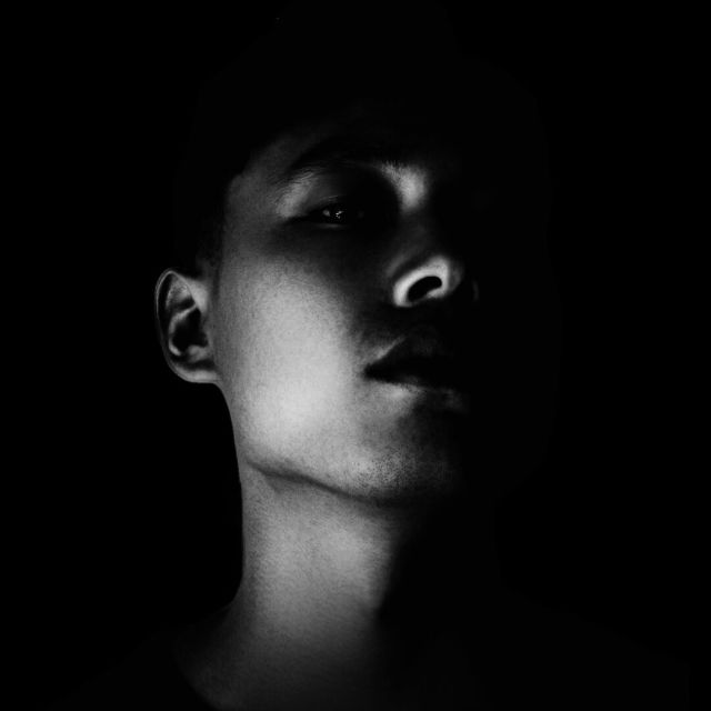 1301948 Hey