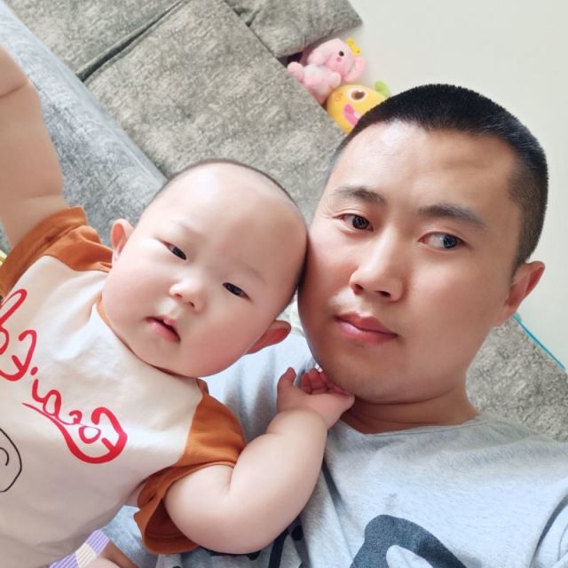 1304456 张爱