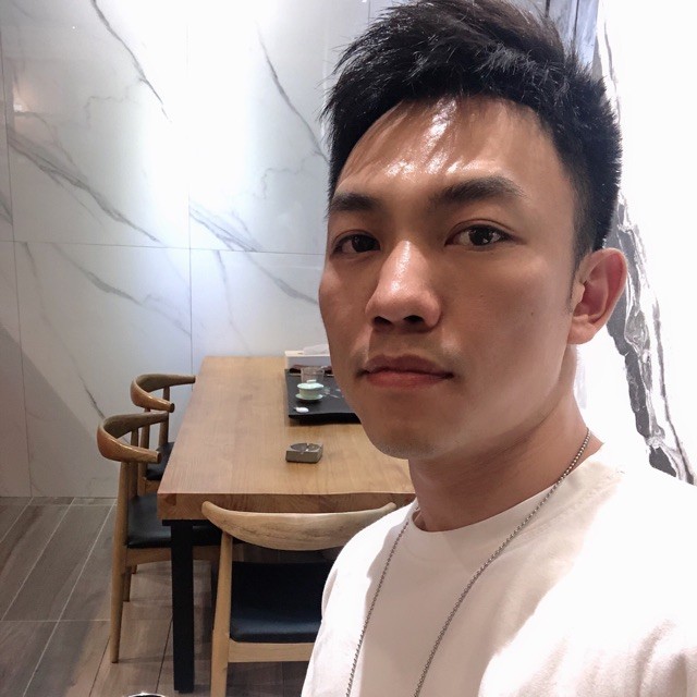 1317715 黄家劲
