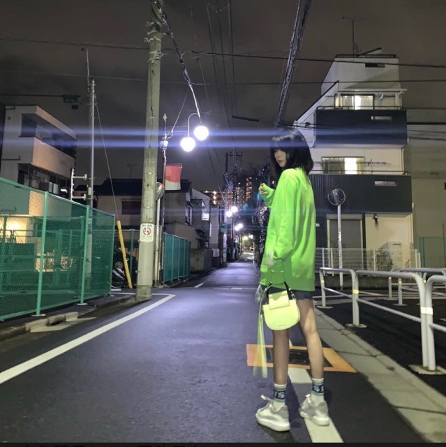 1319606 我见青山多妩媚