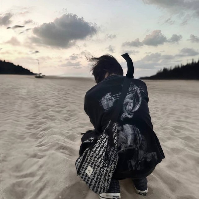 1320228 于小于