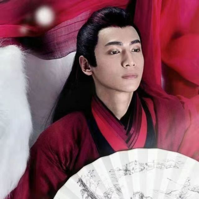 1321881 叶赫星宇
