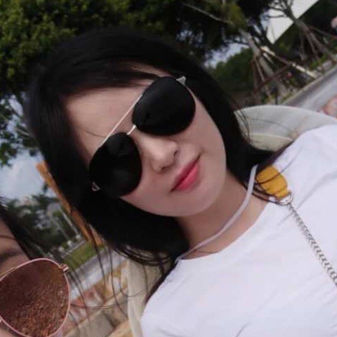 1326753 彩林未现