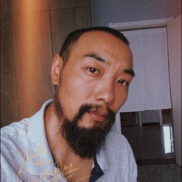 1326772 阿联