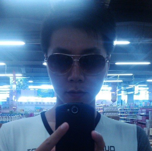 1327079 Benjamin Zhang