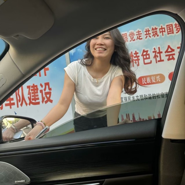 1334312 小兜