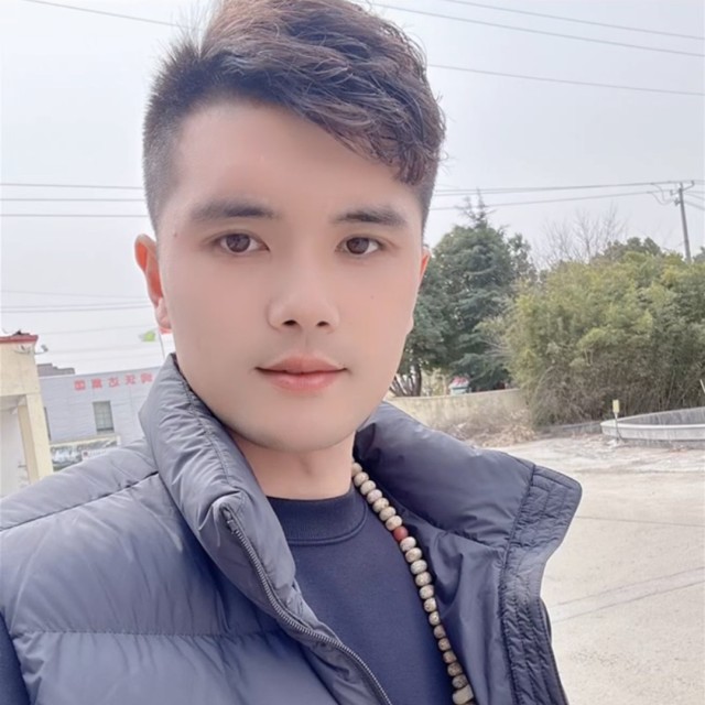1336854 陆子沫