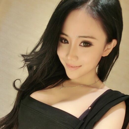 1337662 雨姗 