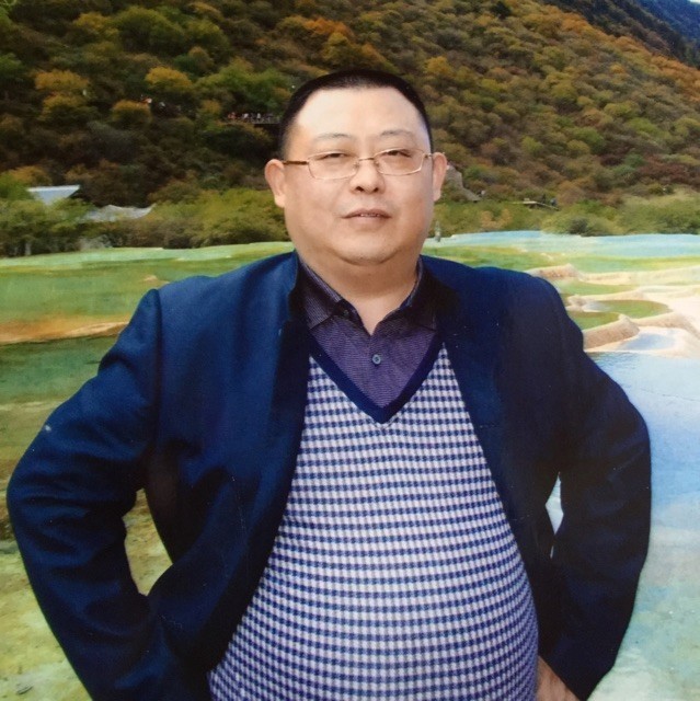 1338311 大男人