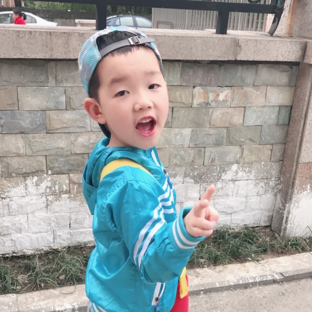 1340798 深海无鱼