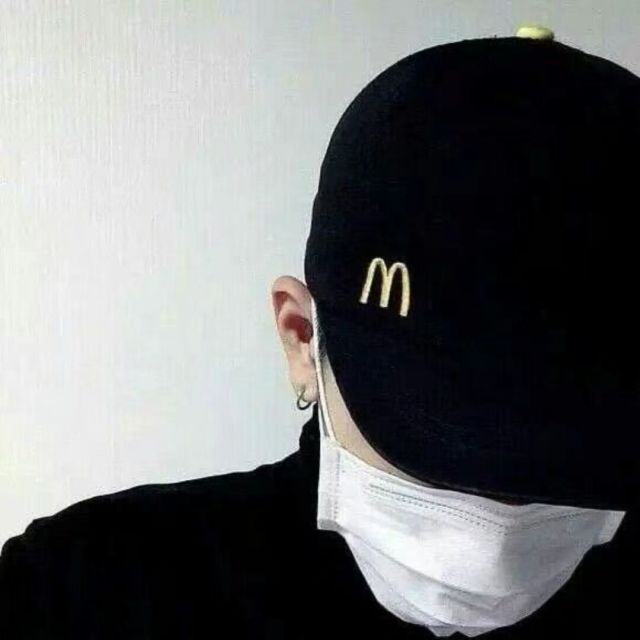 1367861 