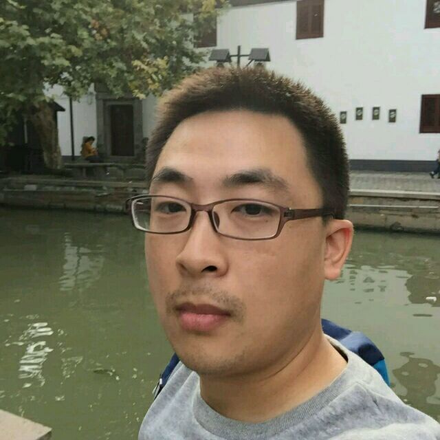 1368581 东东