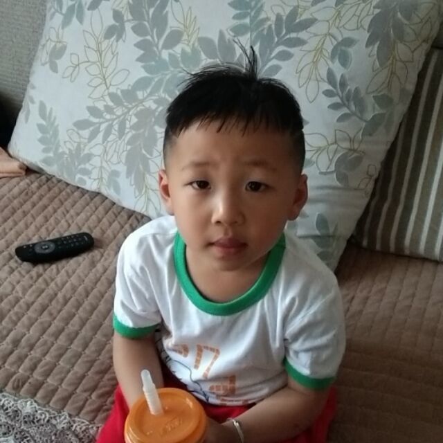 1369358  陌然浅笑 
