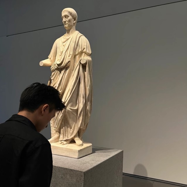 1374774305 ‭‭