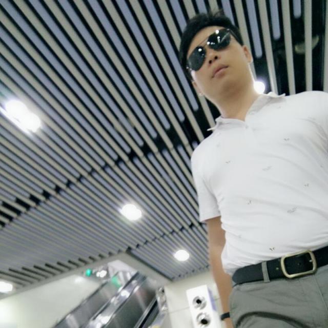 1376632 笑行五德