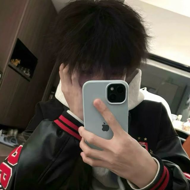 1378079 幼儿园へ扛把子