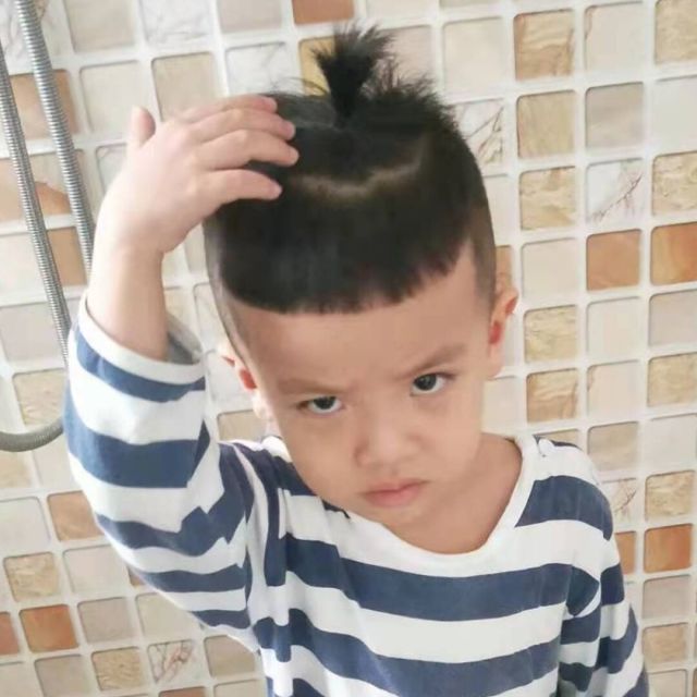 1381249 小七.