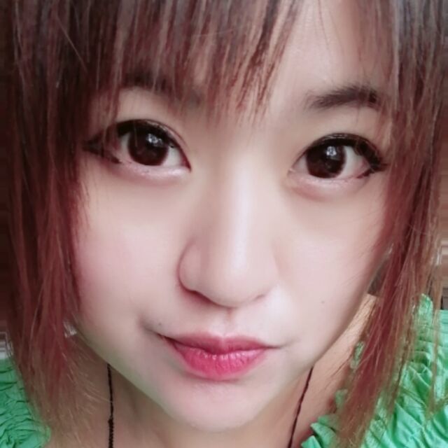 1391002 徐子婷