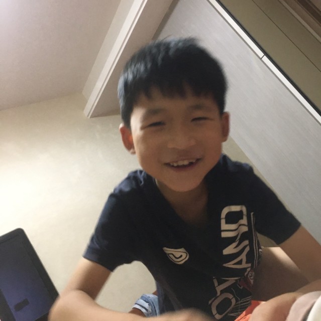 1391768 小娃娃