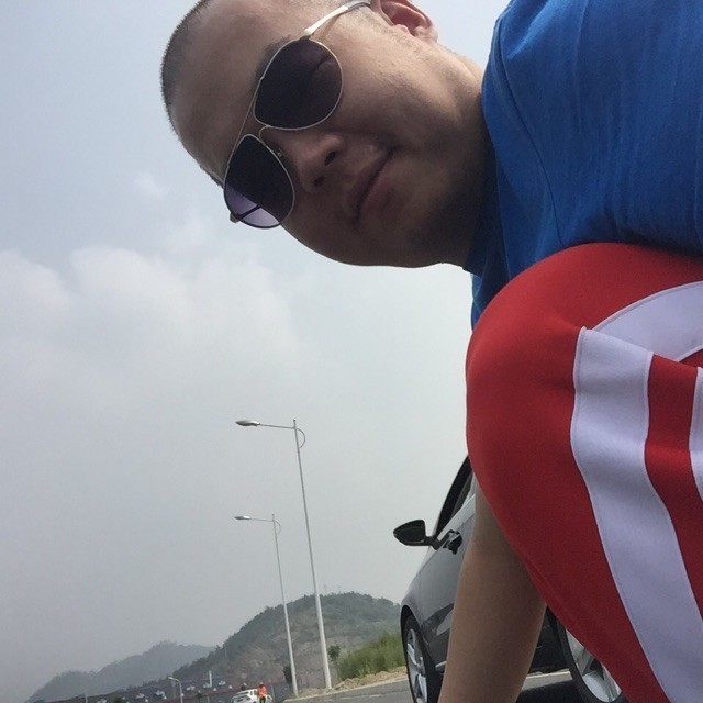 148910 边缘爱727
