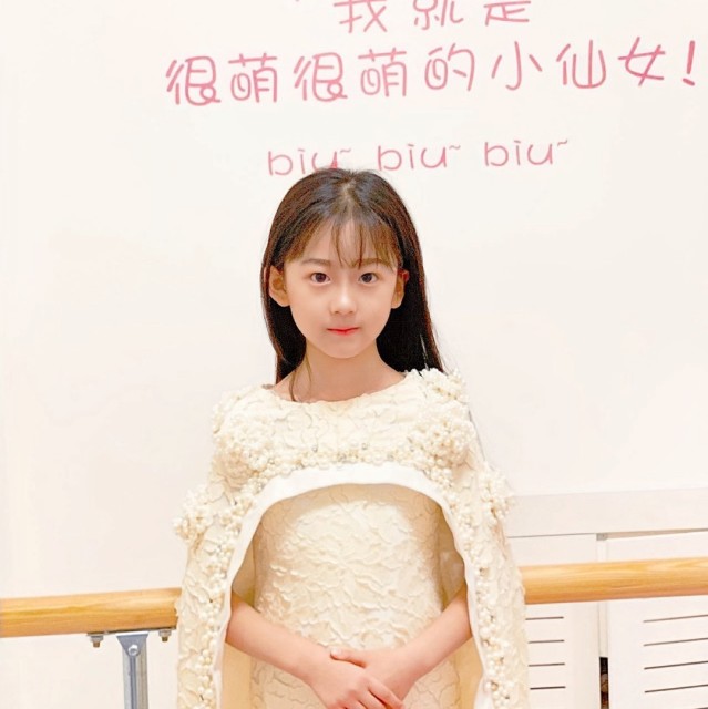 1507622 歆 娃╅娃/ka