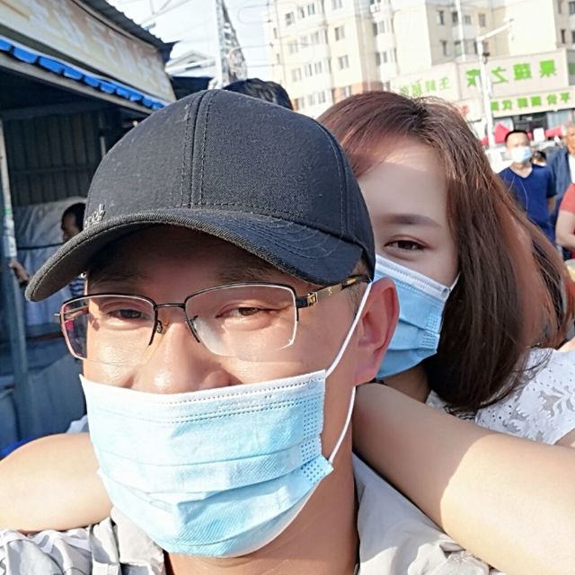 1517696 严以律己，积极进取。