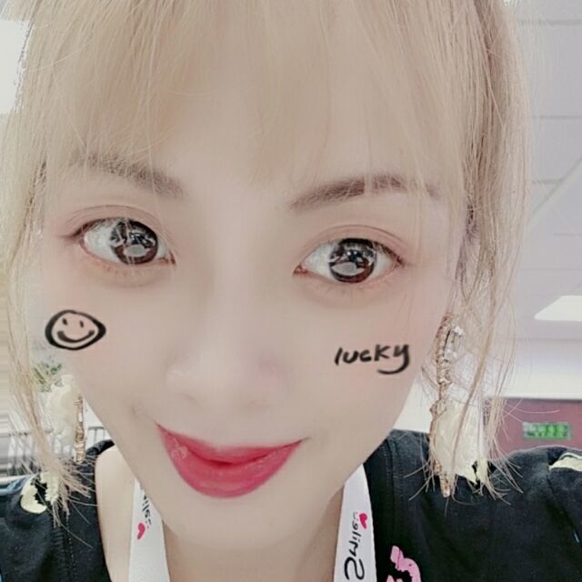 1517731 小璐璐