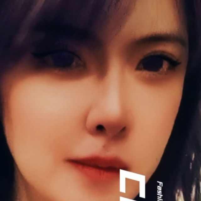 1526967 颜逸