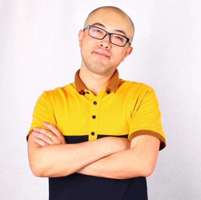 1533111 OCT阿坤