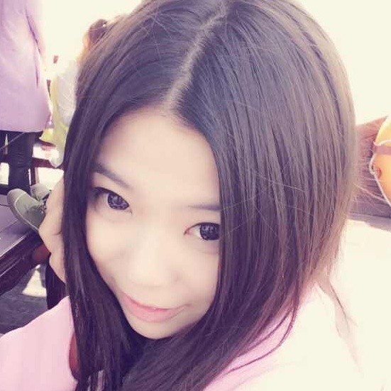 1535501 . 大脸猫