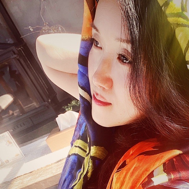 1538428 lily