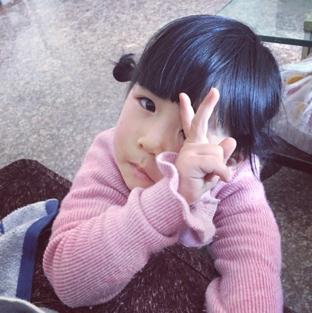 1541937 家有三千金