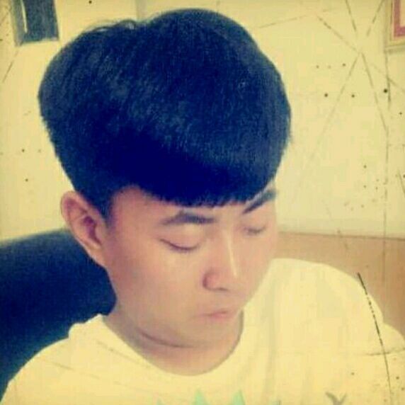 1547352 ╰╮乐乐╭╯