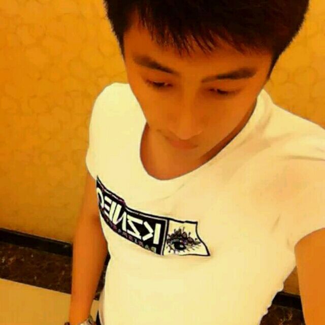 1550551 尤小威ㅍ_ㅍ