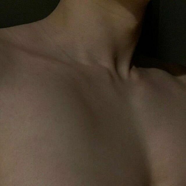 1551662 寒江蓑笠翁