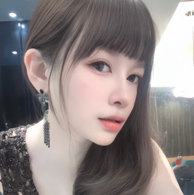 1552722 Nicole