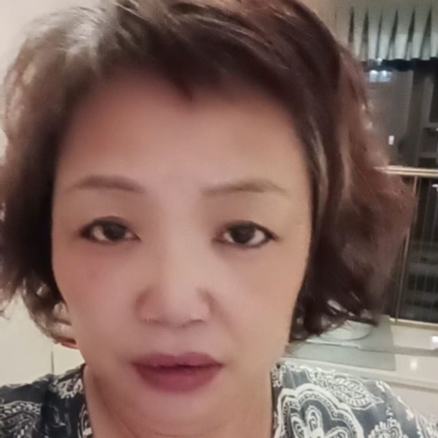 1553040 漂泊的女人