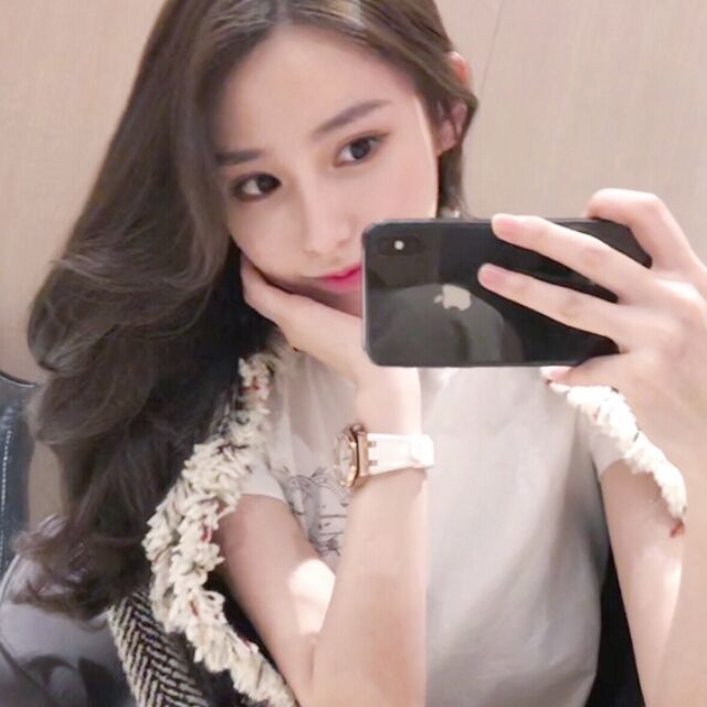 1556348 