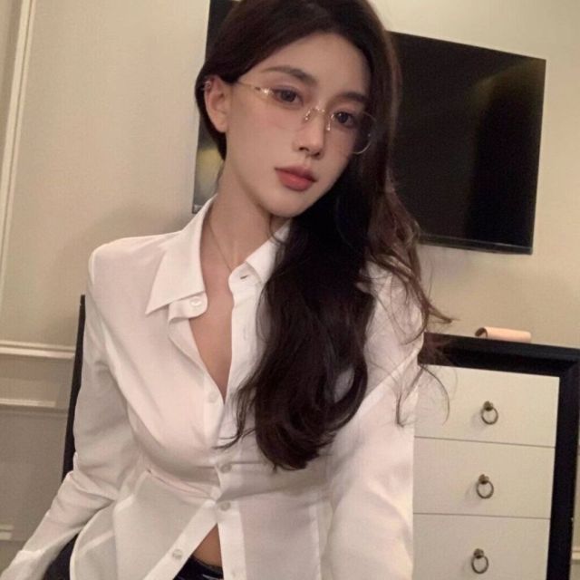 1561035 清风明月