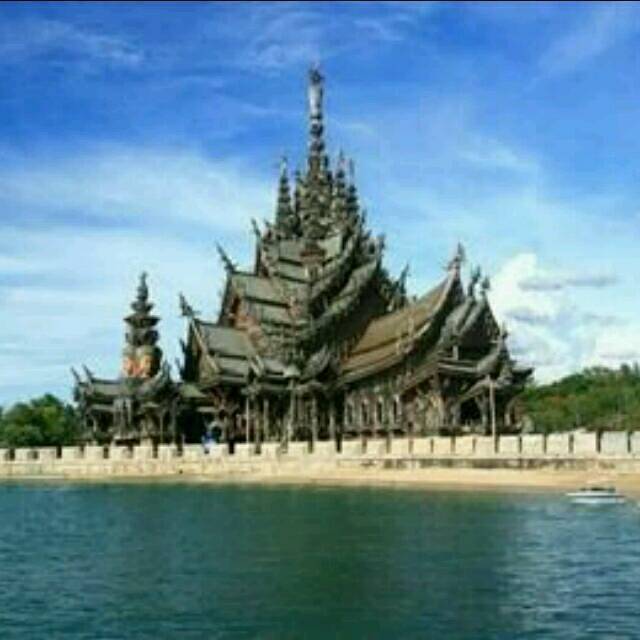 1568039 At~