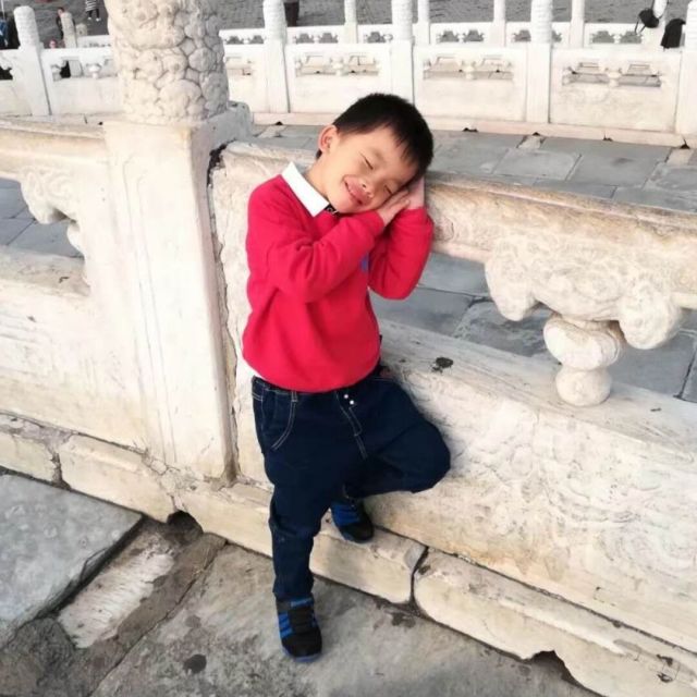 1570499 大头