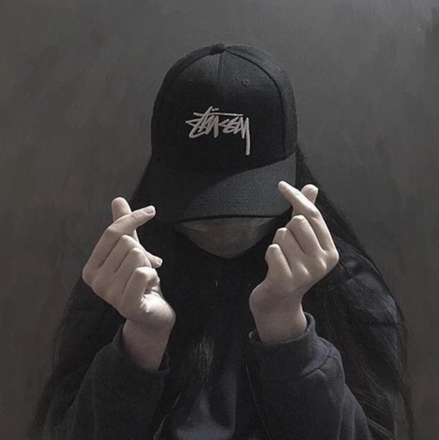 1575713 H;M·
