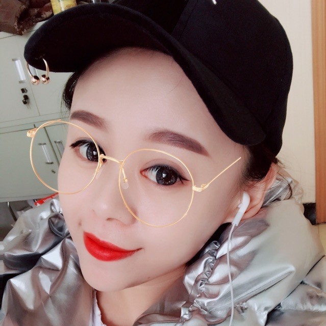 1581223 Sophie～