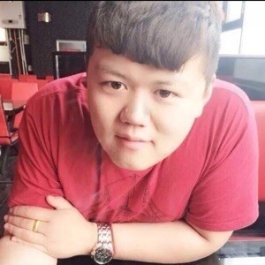 1582085 想要珍惜却浑身脾气.