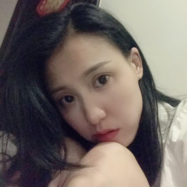 1582588 柳蕾