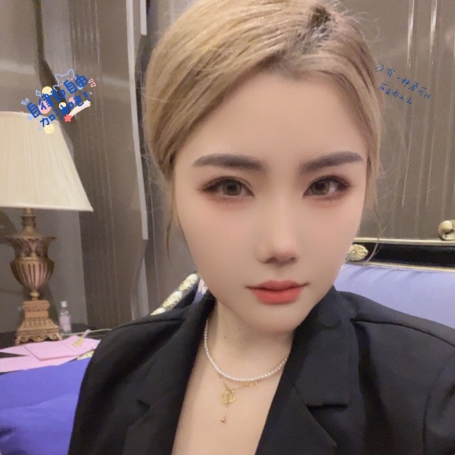 1585319 潇洒