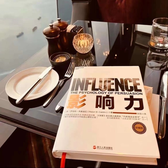 1585363 佛山美式床